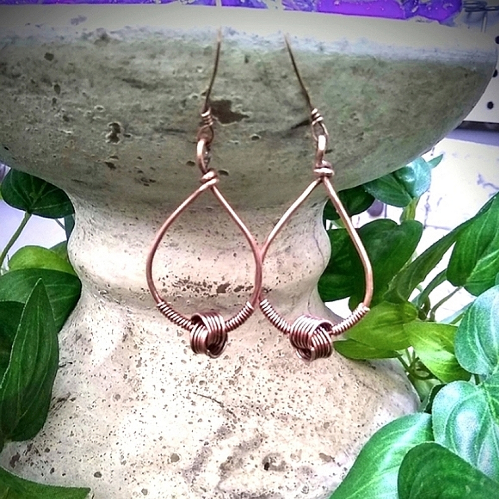 Handmade Earrings Teardrop Shaped Copper Wire Dangle